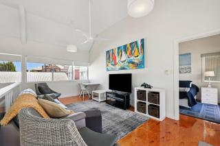 Unit 2,16 Flinders Pde, Victor Harbor - 8