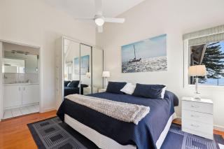 Unit 2,16 Flinders Pde, Victor Harbor - 3