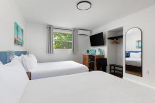 Sun & Sand Resort - 7