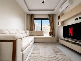 Cozy 1BDR Apartment in Zahra l Sidi Abd El Rahman - 0