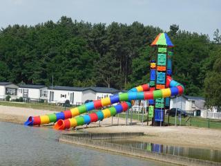 Cozy Coco Sweet Glamping Tent for 4 - 3