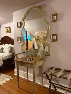 1000 Islands Bed and Breakfast-The Bulloch House - 1