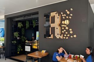 Flamboyant Duplex Living - 6