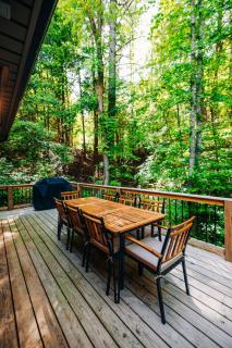 New Unique Silo with Hot Tub & King Beds Sleeps 6 - 2