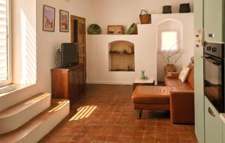 Cozy Home In Militello In Val Di Ca With Wifi - 9