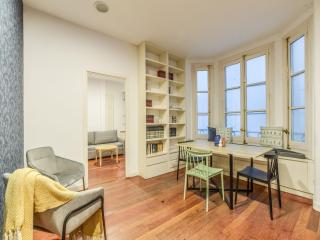 12-Guest Haven Near Metro - 5