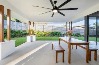 The Shailer Escape - Luxury Home with Private Pool - 7