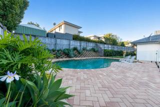 The Shailer Escape - Luxury Home with Private Pool - 5