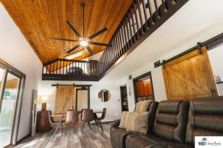 Waterfront Zen-Dock, Paddleboards, Jacuzzi & Games - 9