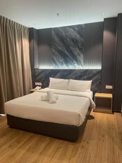 New Glow Hotel Miri Previously known as Citi Hotel - 8