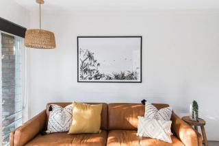 The Sunshine Bungalow Beautiful Noosa Home - 6