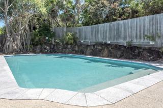 Sunrise Central Pool Views 1 Min to Beach - 6