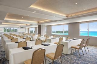 Courtyard by Marriott Okinawa Resort - Nago - 3