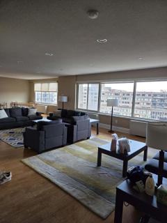 Spacious Arlington Group Getaway 5 Mins to DC - 3