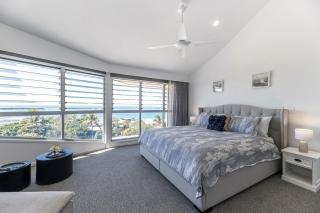 10 Andari Sunshine Beach Beachside Luxury Home - 4