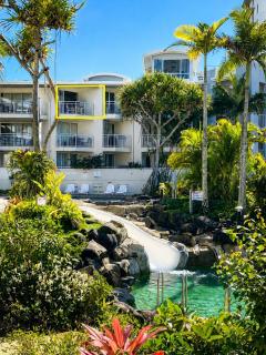 Top Floor , Ocean and Resort Pool Views at Alex Beach Resort for 2 !!! - 9