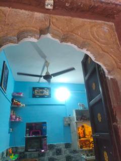 Budget room in heritage house - 2