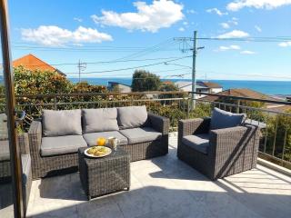 Clovelly Beach House with Pool - 8