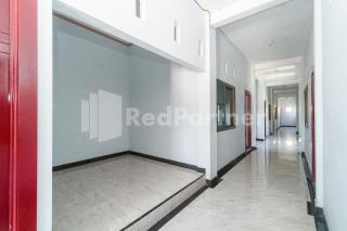 Wisma Kartini 2 Syariah near Suncity Mall Sidoarjo RedPartner - 7