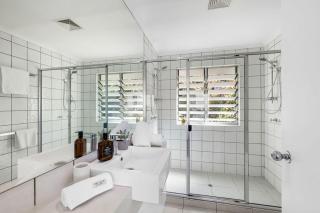 8 Andari Sunshine Luxury 1min to Beach - 2