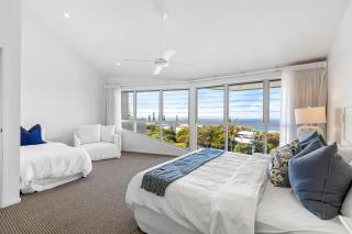 8 Andari Sunshine Luxury 1min to Beach - 6