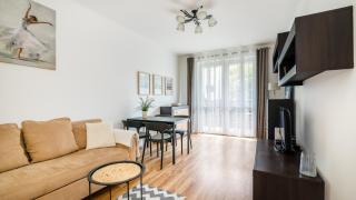 CITYSTAY Przestronny Apartament 1 min od morza - 0