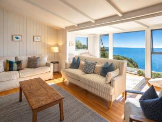 Clifftop Sanctuary - Stay Waiheke - 7