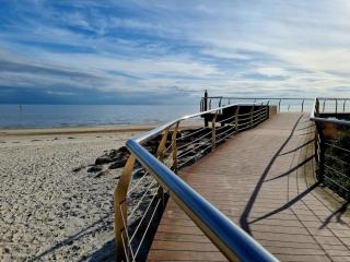 Absolute Waterfront Marina Views - 2