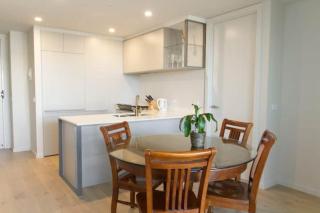 New Spacious 2 Bedroom With Gorgeous City Views - 3