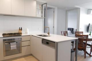 New Spacious 2 Bedroom With Gorgeous City Views - 2