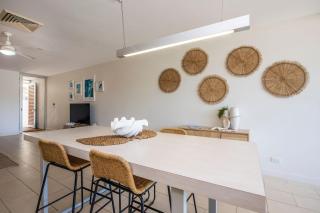 1 Bright Point Apartment 1307 - 1