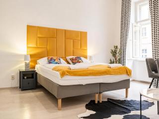 3 Elegant Apartments - Ideal for Short & Long Stays - 6