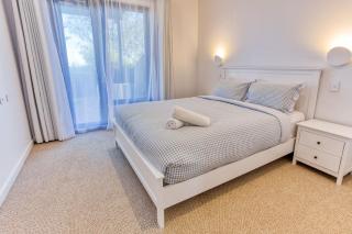 Beachfront Lagoon Retreat - Port Geographe - 8