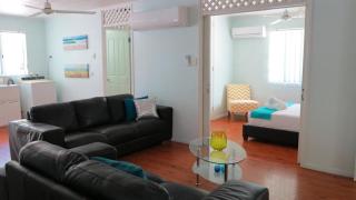 Lanas Cottage - 4