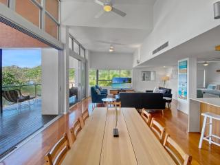 Maggies Beachfront Apartment 12 - 3