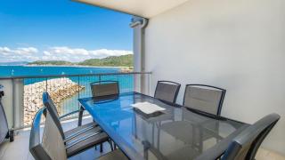 1 Bright Point Apartment 3303 - 5