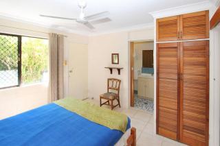 Alma Bay Holiday Unit 3 - 7