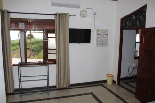 Star Nest 2BR Villa with Mountain Views - 2