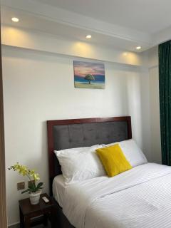 Stylish 1BR in Kilimani lavington Gym Fast WiFi Workspace Ideal for digital nomads - 2
