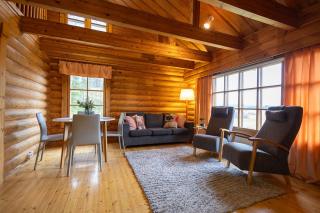 Villa Varpunen - Peaceful 2BR Cabin with Sauna - 0