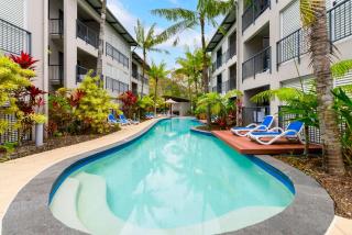 Laguna Escape - Swim-Out Retreat near Sea & Dining - 6