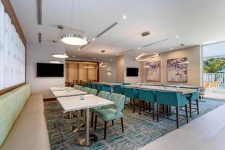 Wyndham Garden Miami International Airport - 3