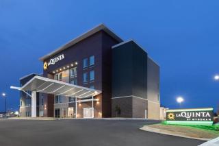 La Quinta Inn & Suites by Wyndham Athens I-65 - 9