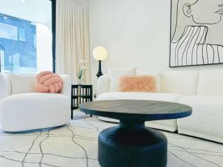 Entire Modern Townhouse in Central Auckland - 9