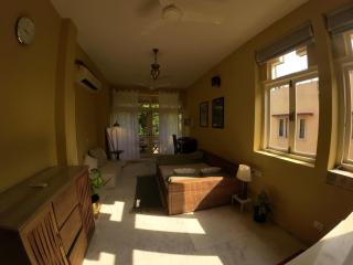 Studio Apartment, Nizamuddin East - 0