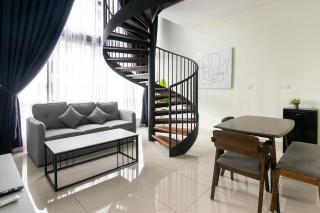 Modern Duplex Stay for 6 Near Jonker St - 0