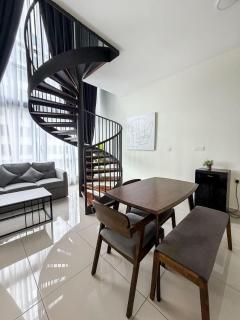 Modern Duplex Stay for 6 Near Jonker St - 3