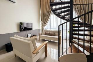 Stylish Duplex Loft 5min to Jonker St - 0