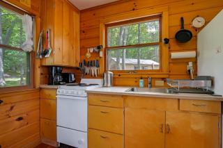 Serene Lost Land Lake Cabin: Hayward/Cable Area - 2