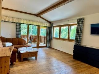 Apartment in Saalfelden near Ski Areas - 1